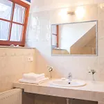 Rezidence Plešivec - Rodinný S 3 Ložnicemi Habitación en casa particular Český Krumlov