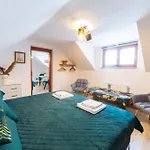 Habitación en casa particular Rezidence Plešivec - Rodinný S 3 Ložnicemi Český Krumlov