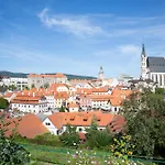 Rezidence Plešivec - Rodinný S 3 Ložnicemi * Český Krumlov