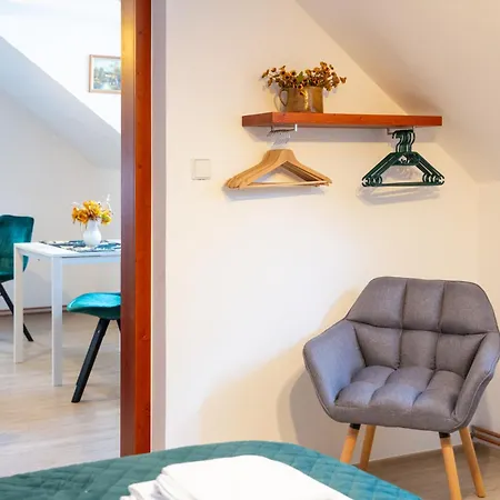 منزل للإقامة Rezidence Plesivec - Rodinny S 3 Loznicemi